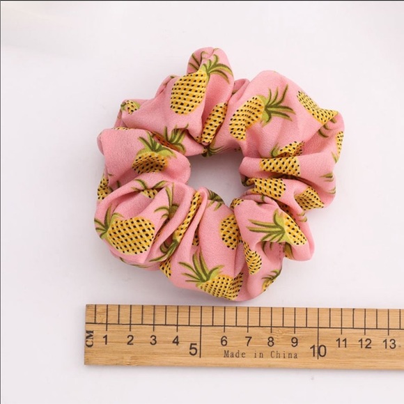 Pineapple Scrunchie Navy - Picture 2 of 2